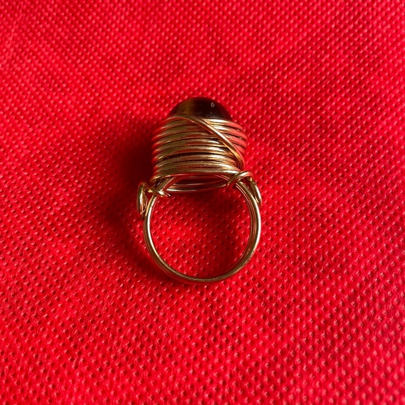 Tigers eye bead ring. With gold filled wire. - Picture 4 of 5